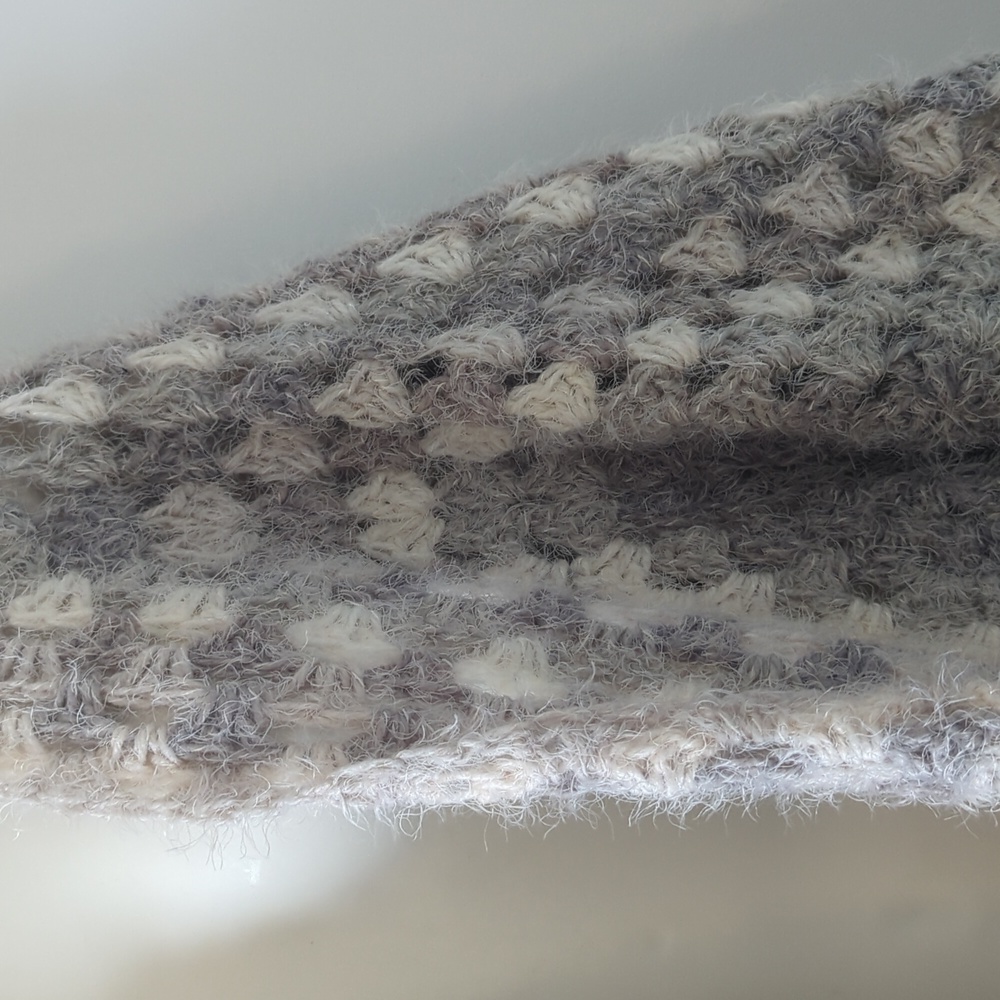 Fuzzy Cardigan from MTBD - Picture 3 of 8
